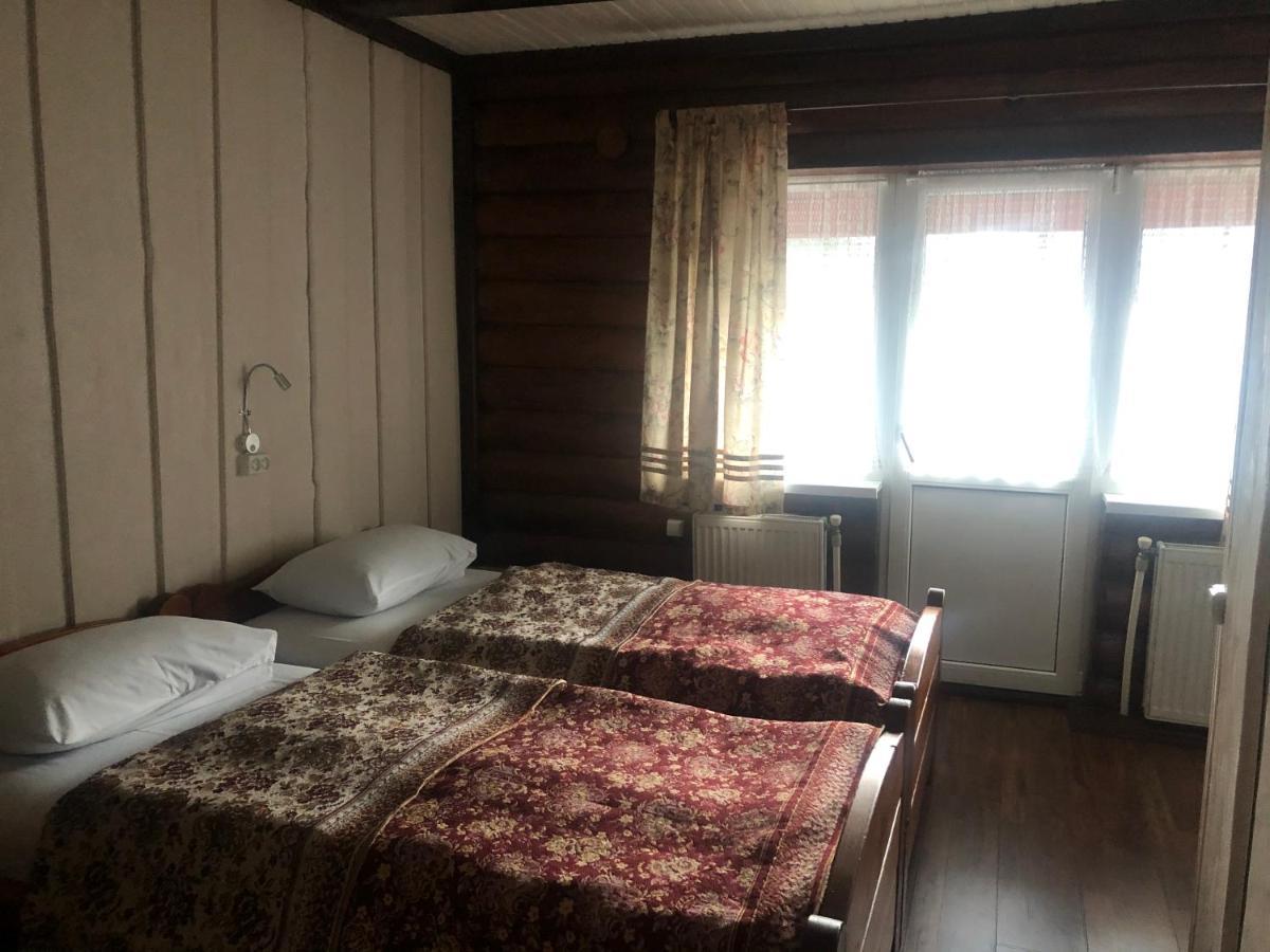 Fayniy Motel Tatariv Bagian luar foto