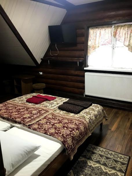 Fayniy Motel Tatariv Bagian luar foto